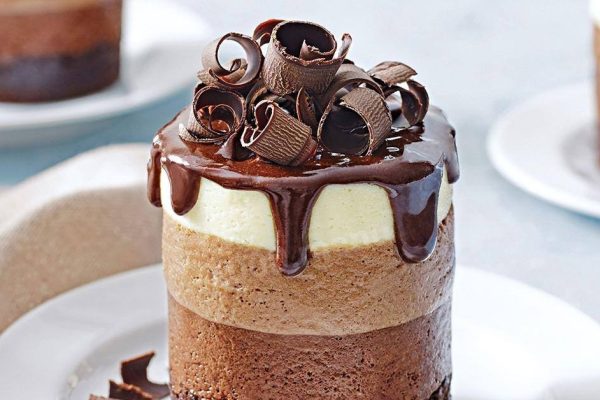 Kahvijäätelökakku