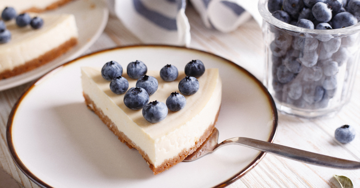 Yleisin virhe cheesecakea valmistettaessa! Kaikki kiinnittävät huomiota lämpötilaan, mutta se ei ole tärkeintä.