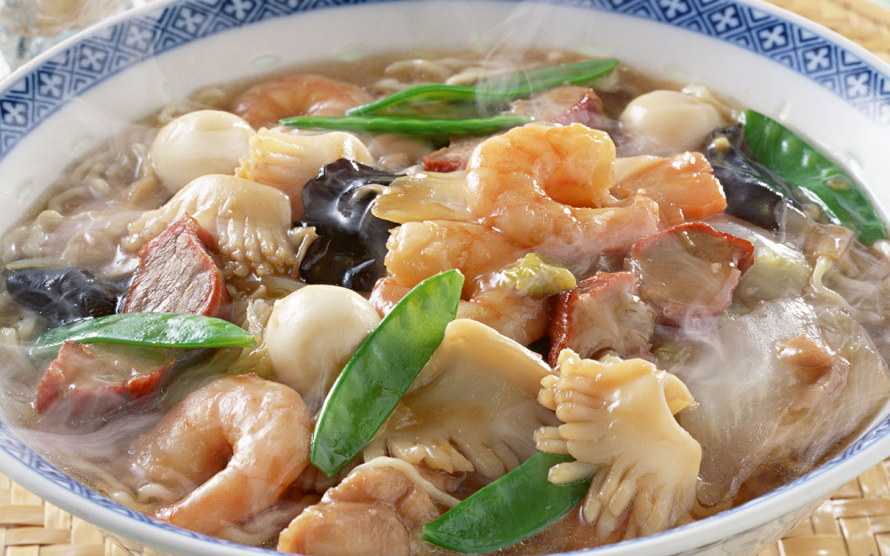 Viihtyisä kalakeitto juhlapäivien jälkeen