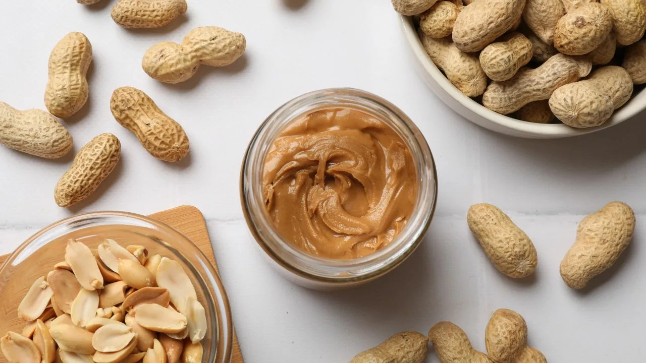 Kuinka käyttää maapähkinävoita oikein lihasmassan kasvattamiseksi?