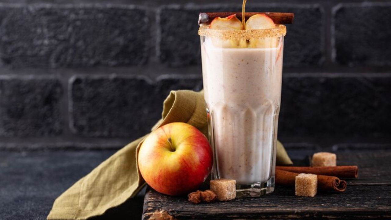 Valmistan kotona omenakaramellilattea — herkkua, joka täyttää kodin kodikkuudella