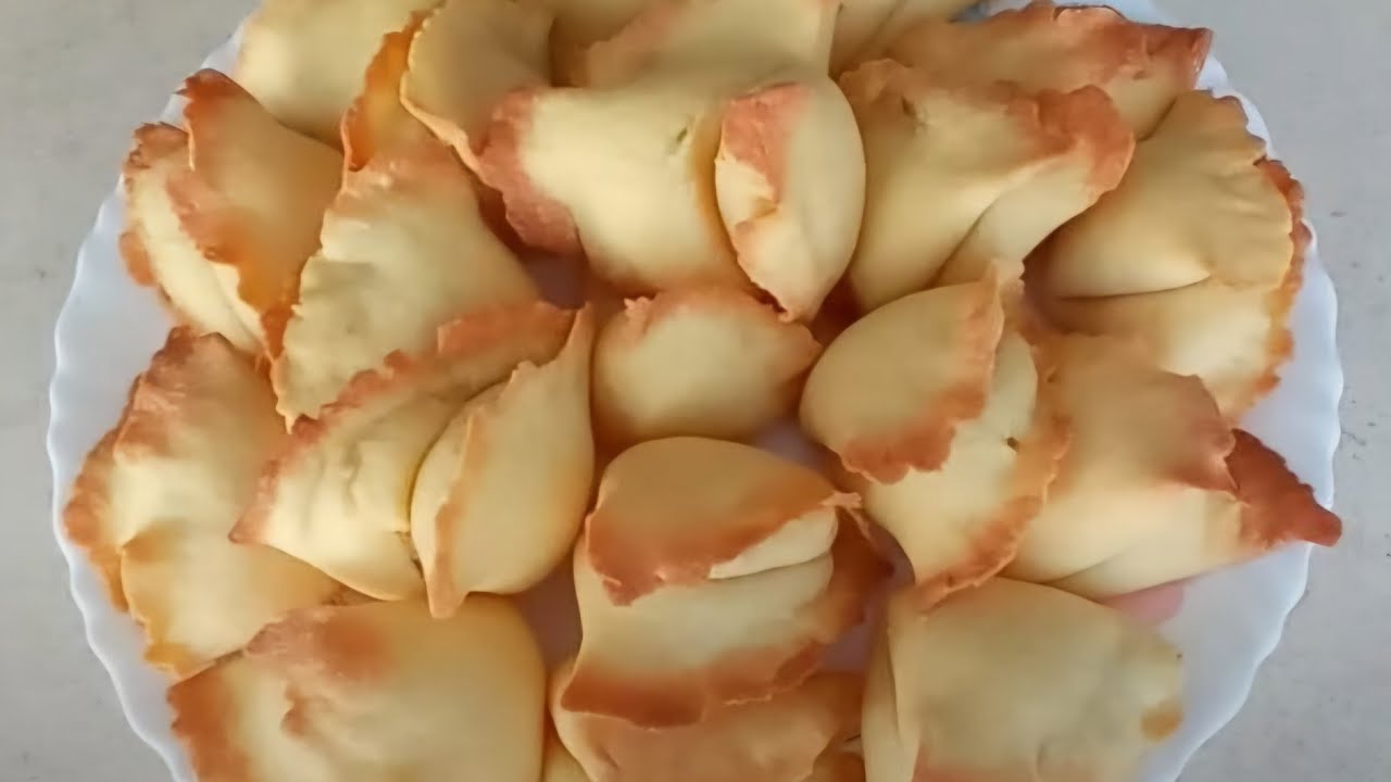 Valmistan tästä jauhoista vain ”enkelin siipiä”. Ne ovat kevyempiä ja rapeampia kuin isoäidin.