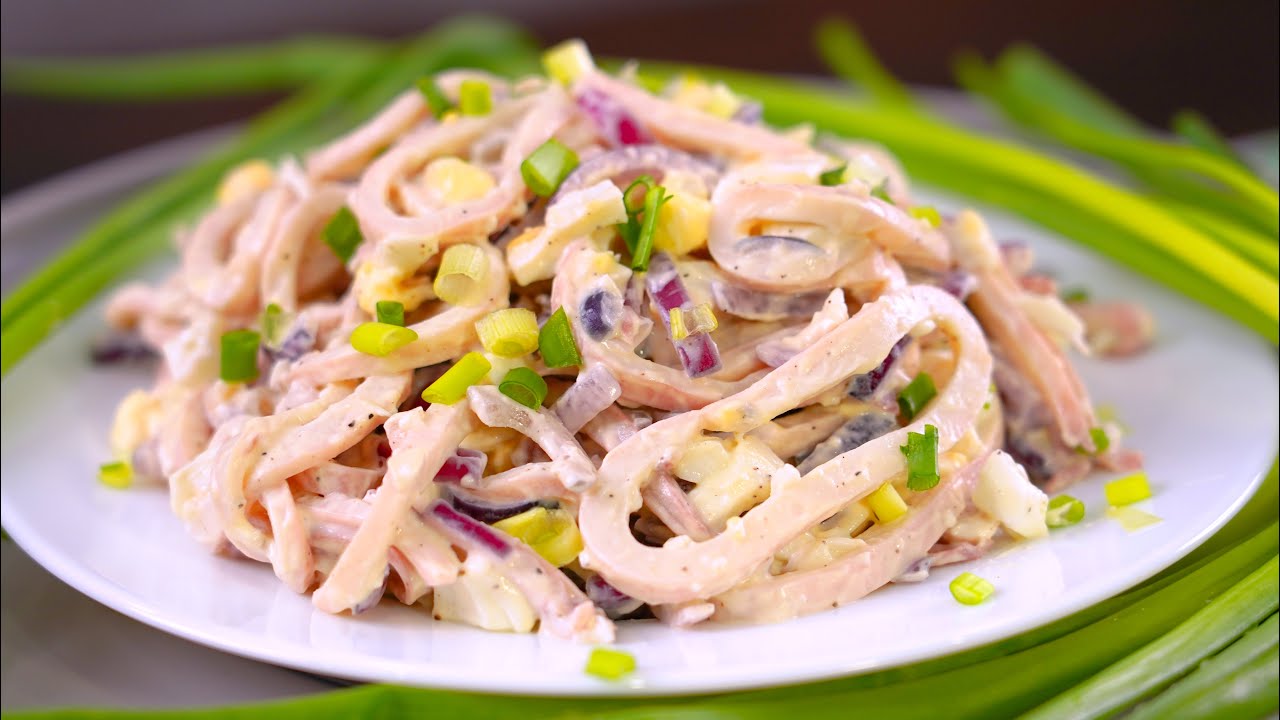 Aloita vuosi valmistamalla papu-, tomaatti- ja kalmarisalaatti.