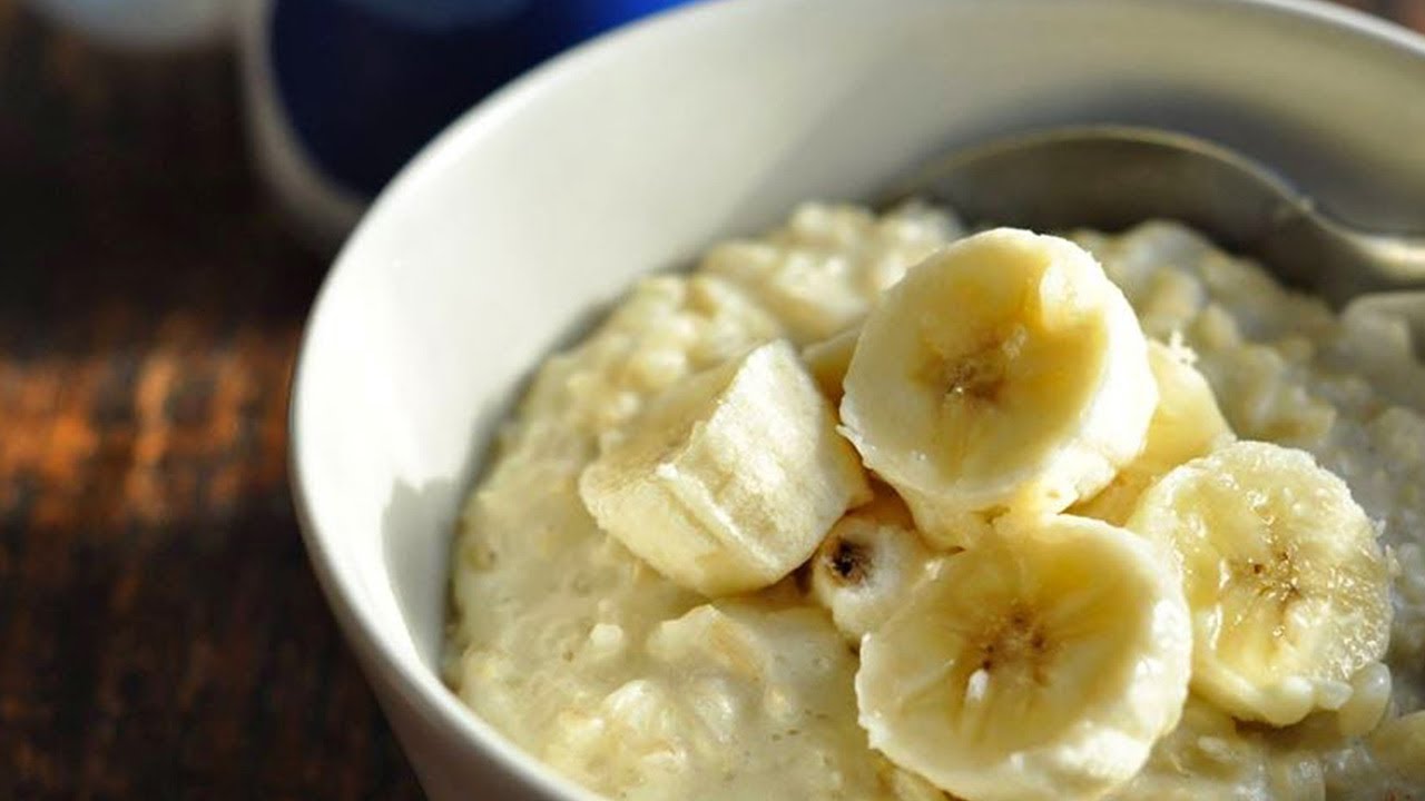 Erittäin maukas ja edullinen banaanipuuro: resepti ja vaiheittaiset ohjeet sen nopeaan ja helppoon valmistamiseen.