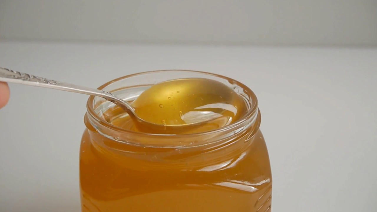 Monikukkainen vai lipahunaja immuniteetin vahvistamiseksi? Toinen niistä tukee kehoa paremmin talvella.