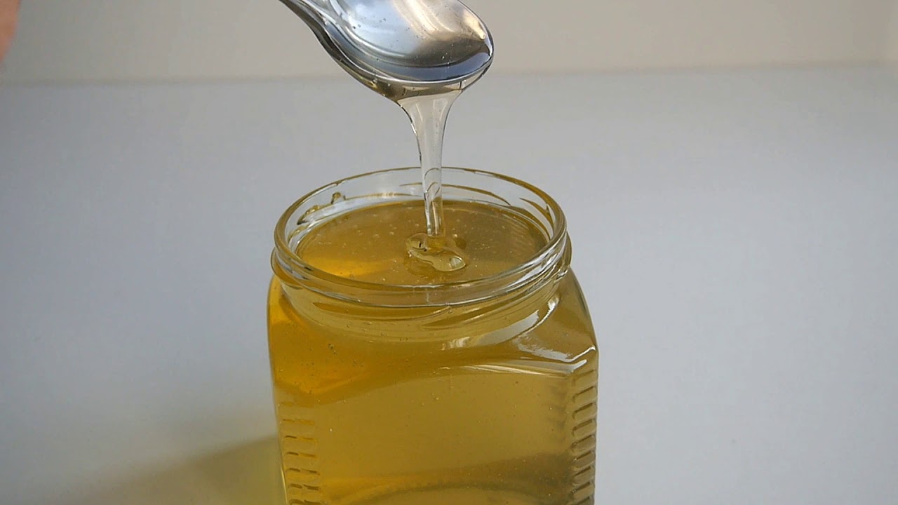 Monikukkainen vai lipahunaja immuniteetin vahvistamiseksi? Toinen niistä tukee kehoa paremmin talvella.