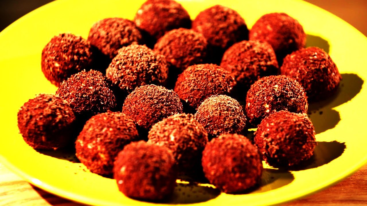 Kaupan karkkien sijaan teen nämä pallot itse. Niissä on vähän sokeria, ja ne maistuvat kuin ne olisivat peräisin hienosta konditoriasta.