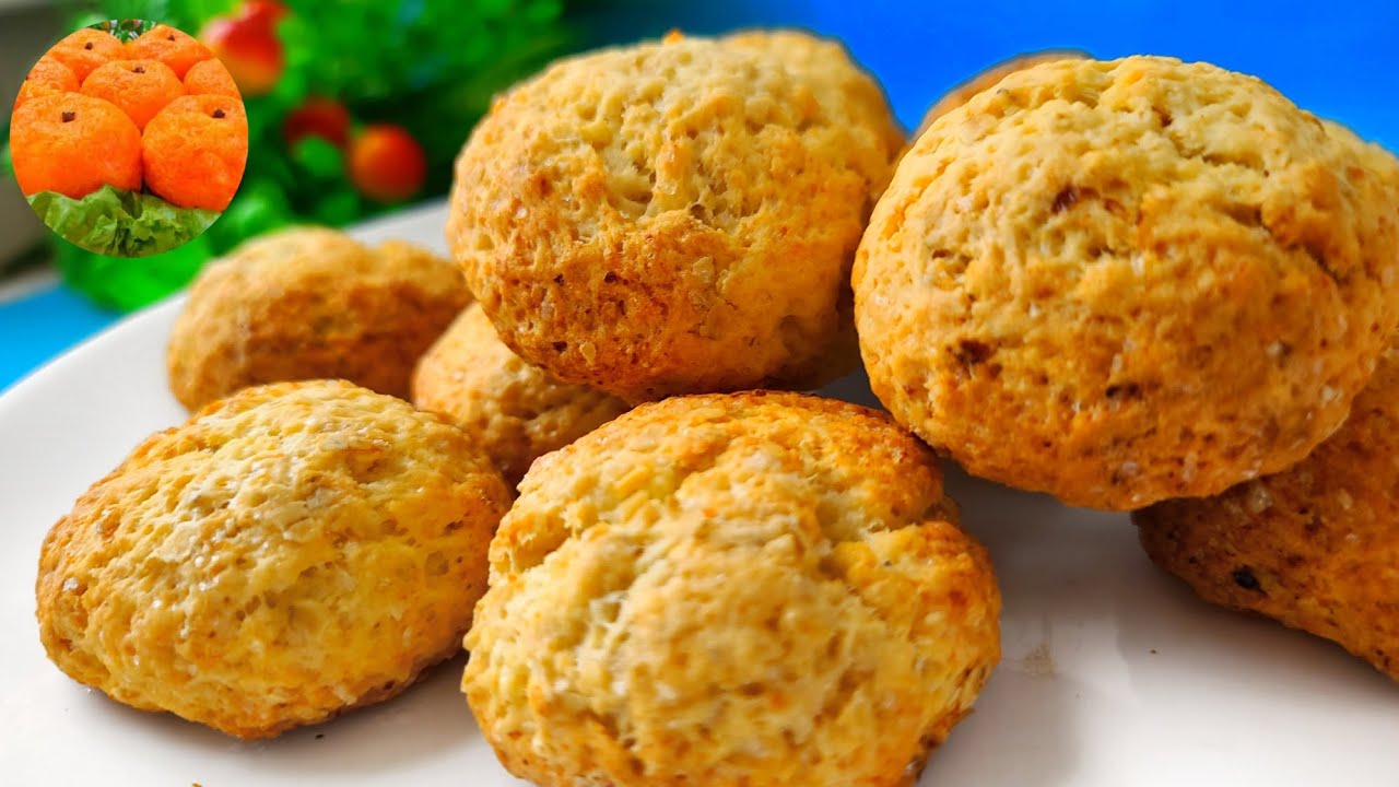 Sekoitan lasillisen kaurapuuroa ja vähän tuorejuustoa: 20 minuuttia uunissa – ja pöydällä on vuori herkkuja teetä varten