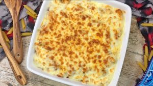 Rapea kuori ulkopuolella, pehmeä sisus: täydellinen tonnikalapasta-vuoka.