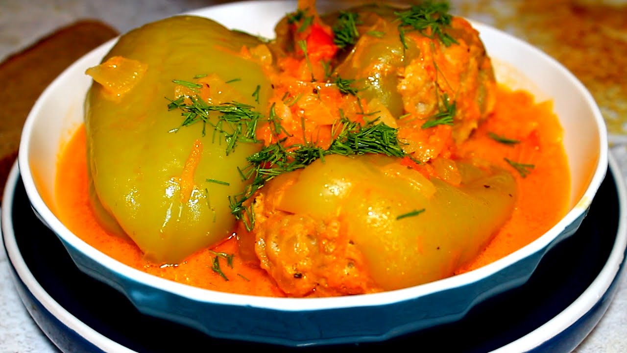 Lihalla täytetyt paprikat