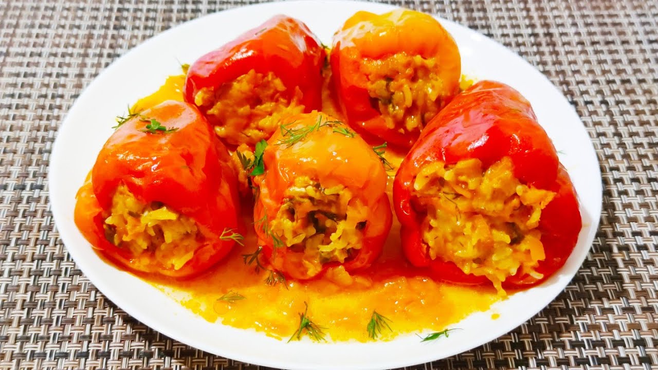 Lihalla täytetyt paprikat