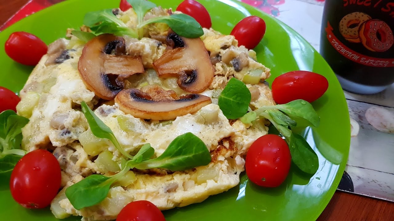 Kesäkurpitsa, sienet tai tonnikala: kolme helppoa, terveellistä ja nopeaa omelettireseptiä.