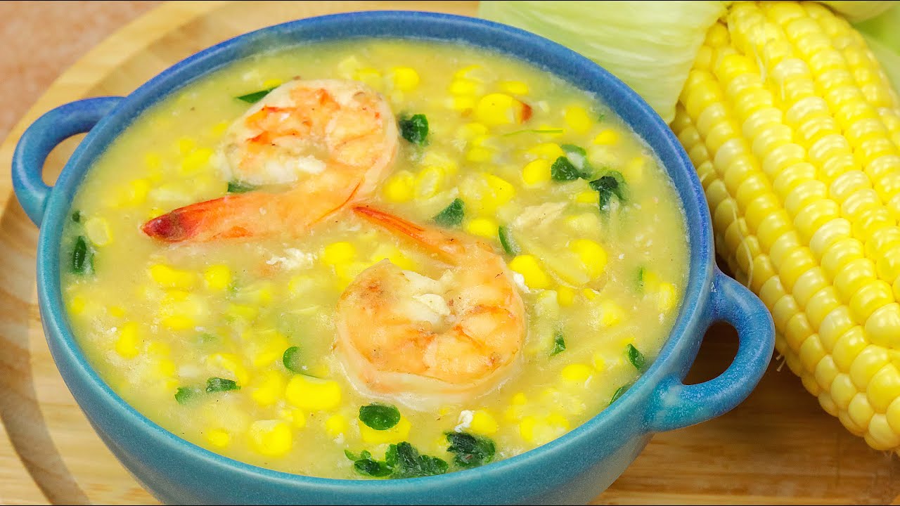 Maissikeitto katkaravuilla – valmistuu nopeasti, on aasialainen ja tuoksuu herkulliselta.