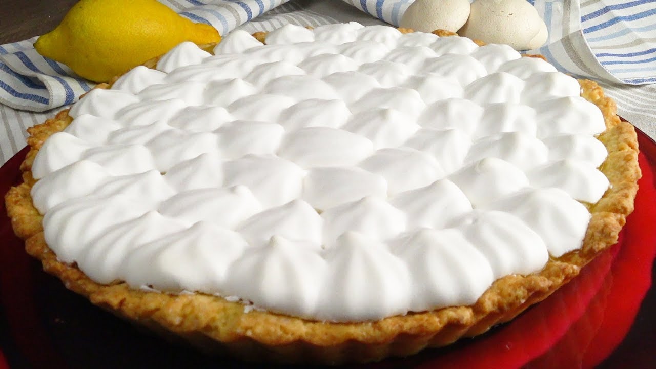 Ranskalainen sitruunakakku: rapea murotaikina, kermainen täyte – taattu menestys.