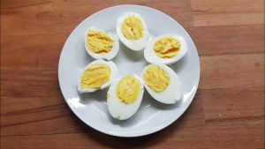 Pehmeiksi keitetyissä munissa on enemmän vitamiineja. Entä kolesteroli? Asiantuntijat eivät epäile sitä.