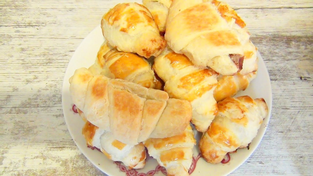 Täytetyt croissantit