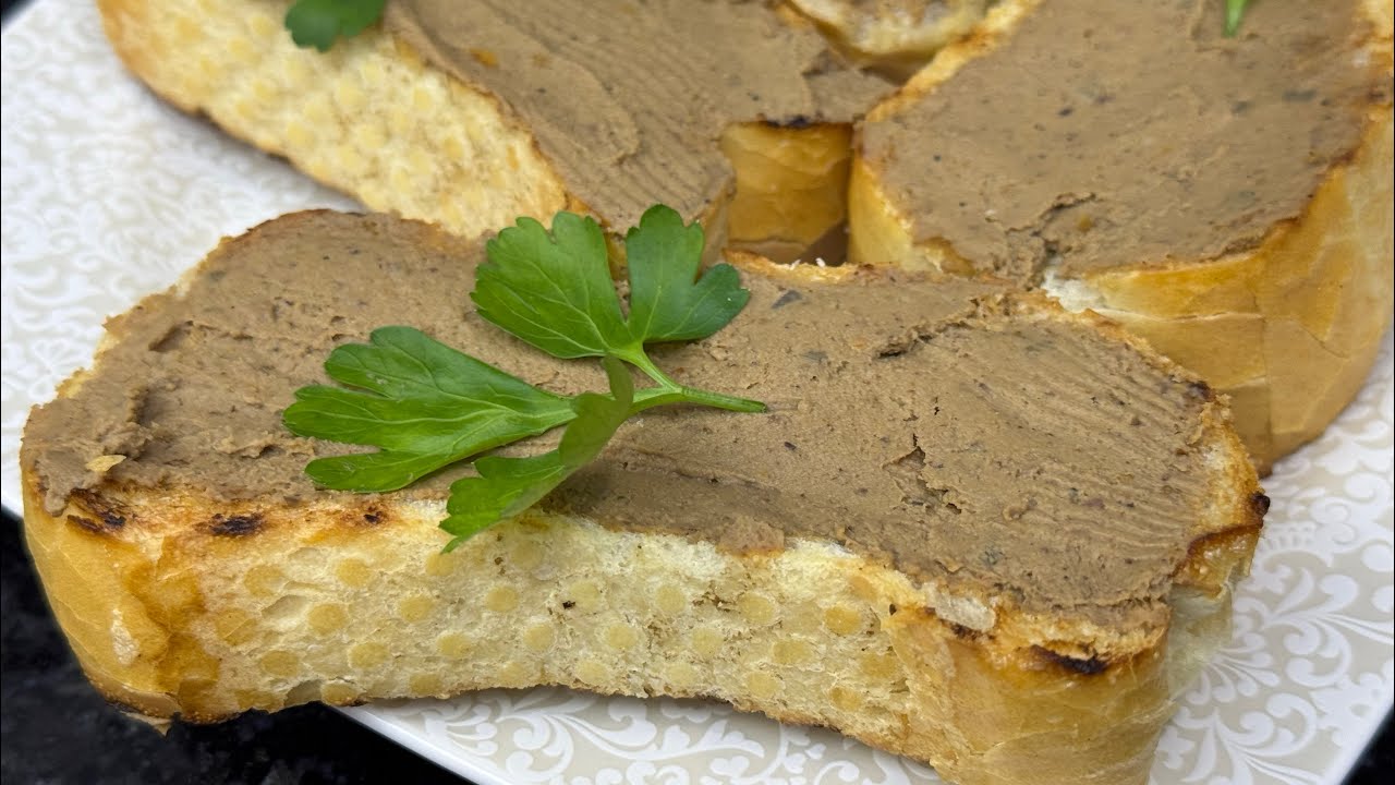 Paistettu maksa- ja paistetulla valkosipulilla – kermainen, sopii erinomaisesti voileipiin.