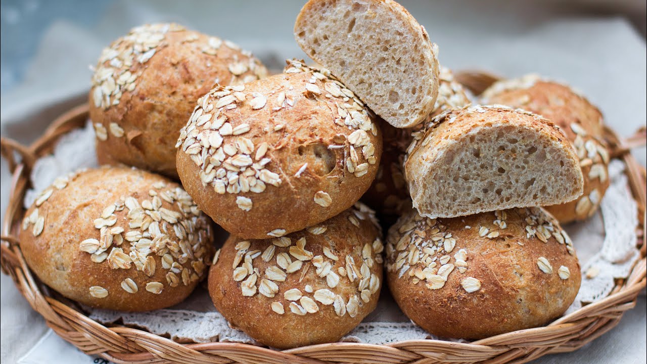 Friteerattua kaurapuuroleipää ja tuorejuustoa: aamiainen alle 30 minuutissa.