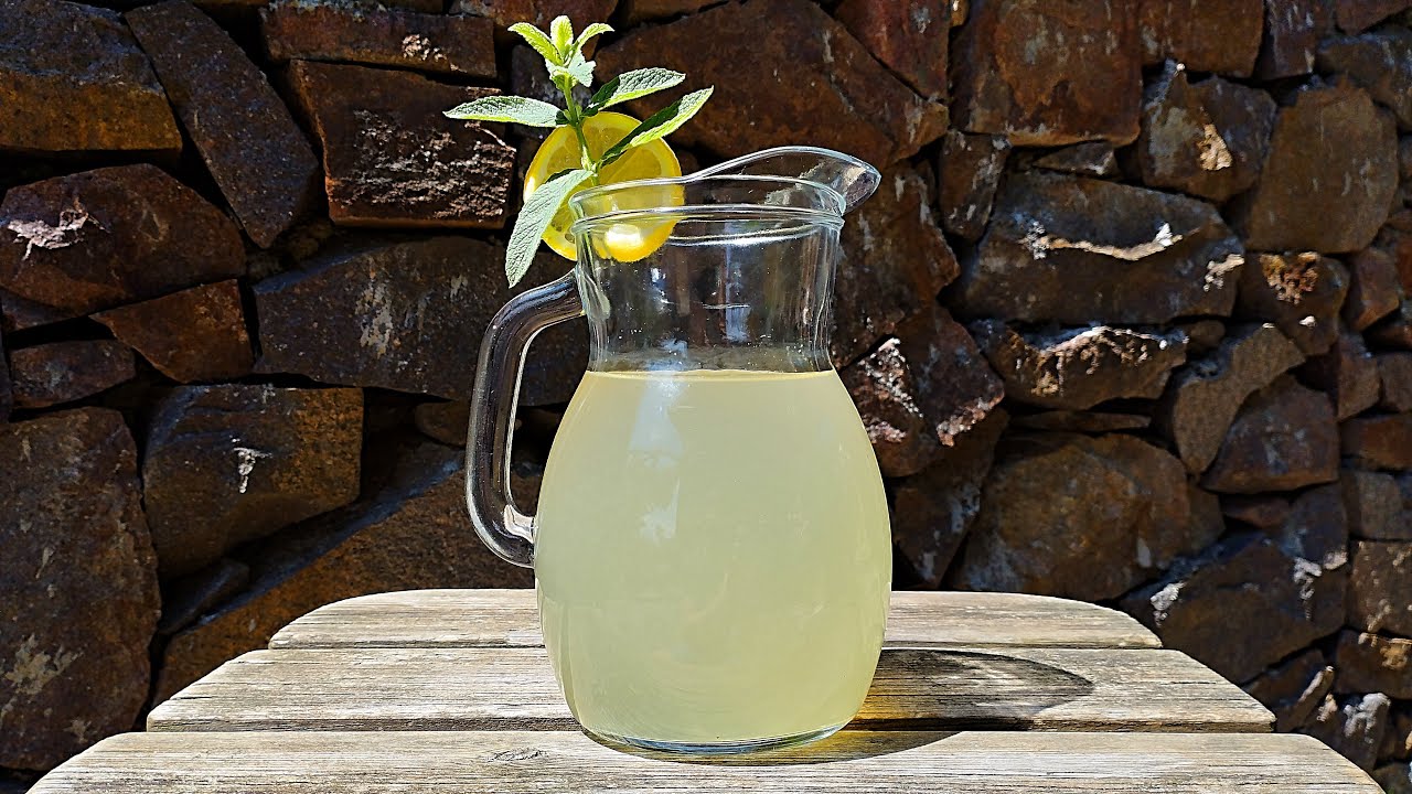 Kaikki on kiinni kuoresta. Kuinka valmistaa täydellinen kotitekoinen limonadi, joka on parempi kuin kaikki muut: tässä on salaisuus.