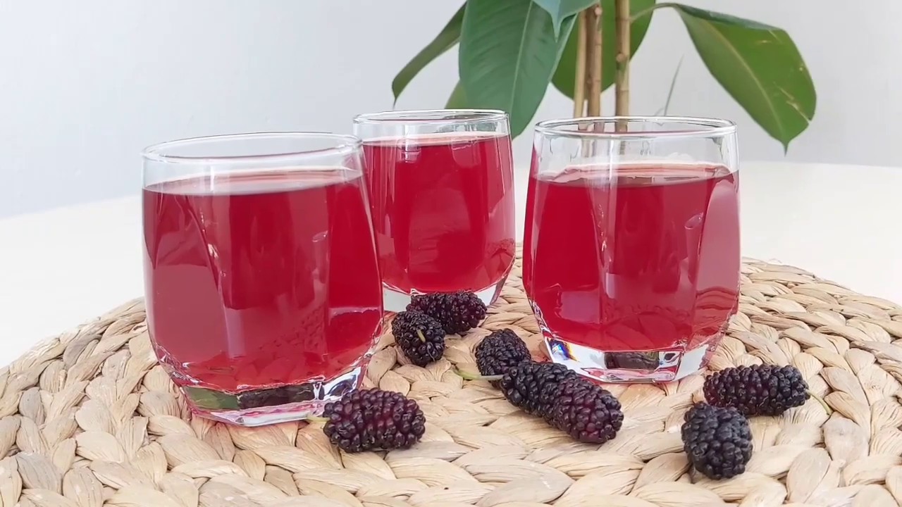 Kuinka valmistaa mustikkamehua verensokerin hallintaan