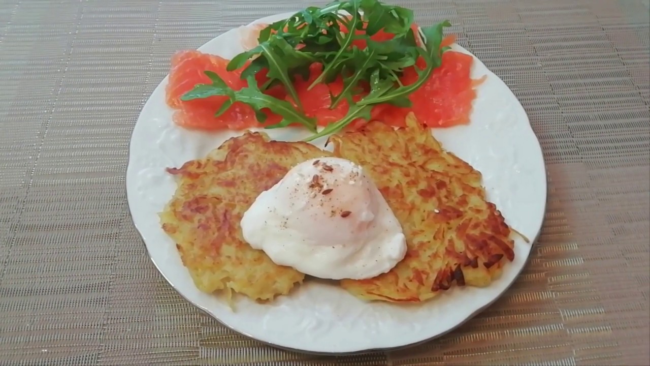 resepti bataattikermalle, jossa on uppomuna, granaattiomena ja popcorn.