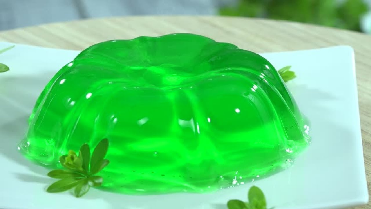 Vihreän teen ja kreikkalaisen jogurtin hyytelö on probiotteja ja antioksidantteja sisältävä aamiainen.