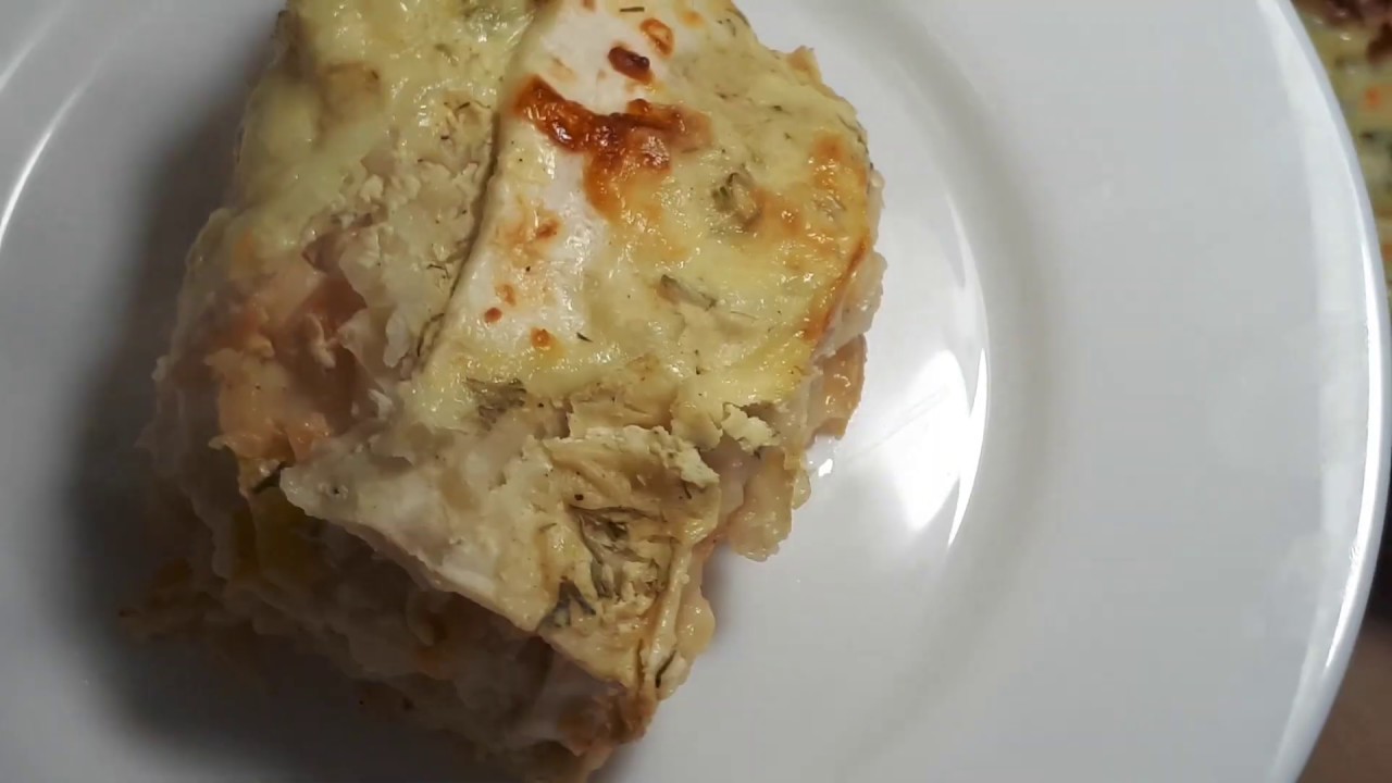 Uunissa paistettu lasagne hapankaalilla on täyttävä, kermainen ja sopii täydellisesti kylmiin päiviin.