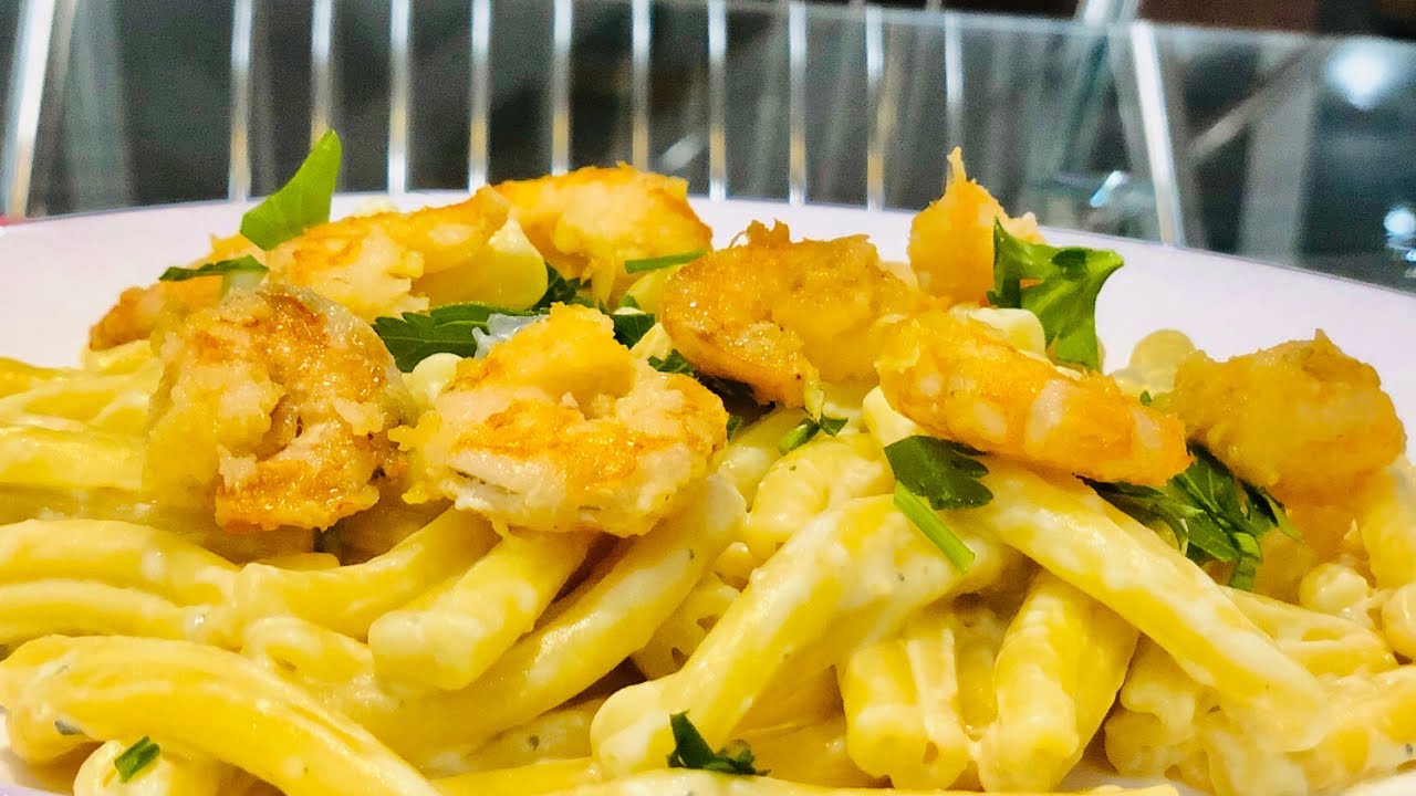 Teen juustotahnaa. Se on erittäin maukasta ja sopii erinomaisesti leivän kanssa.