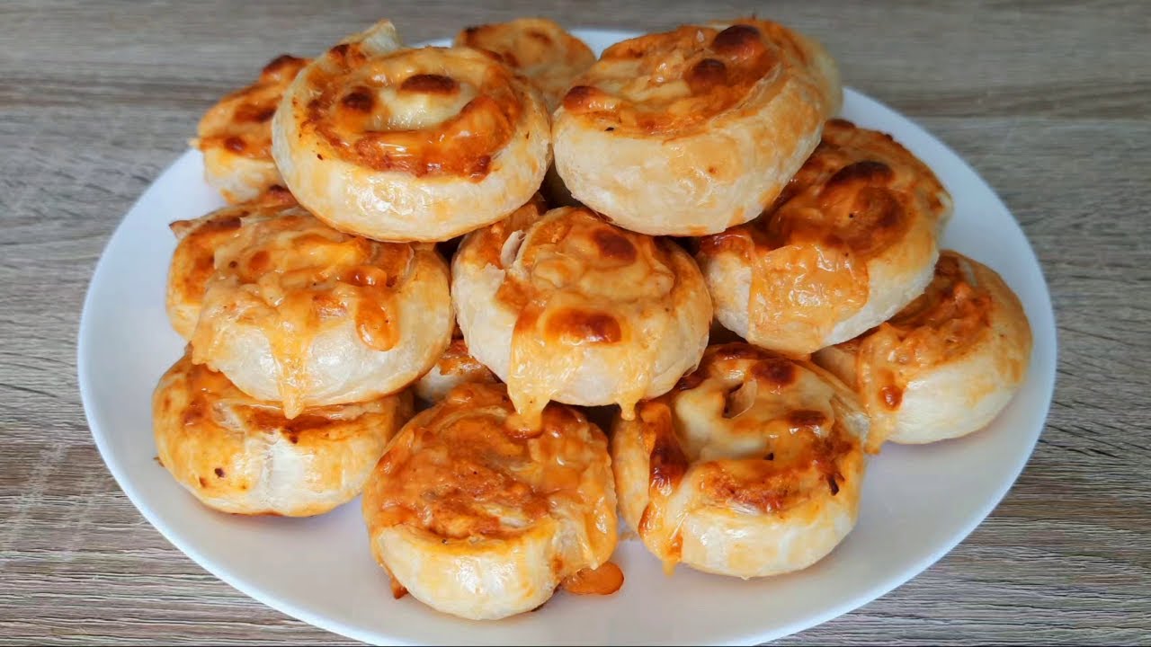 Leivonnaiset täytettyinä jauhelihalla – suosikkireseptimme, joka on helppo syödä käsin.