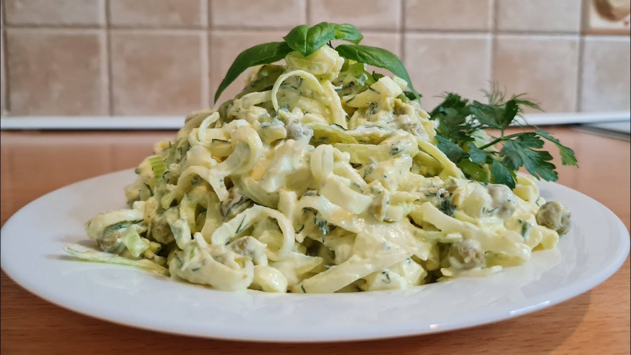 Yksinkertainen salaatti purjoista