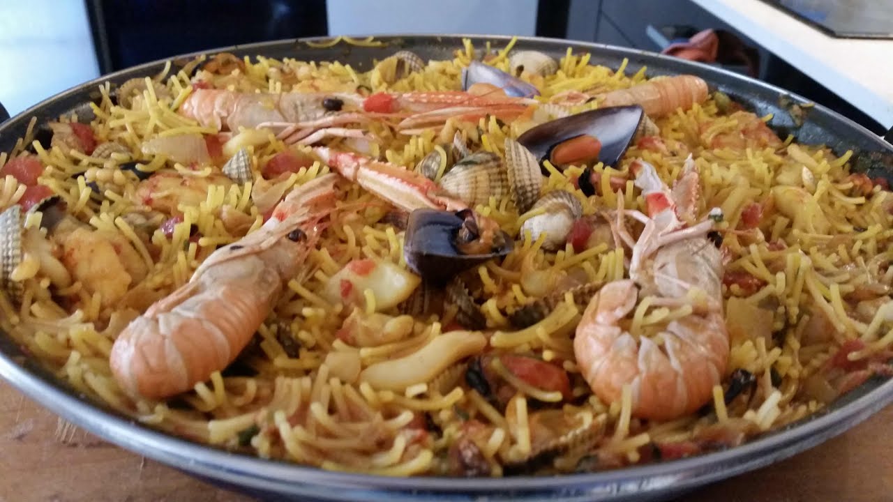 Fideua del señor es täysipainoinen, terveellinen ja helppo valmistaa ruokalaji.