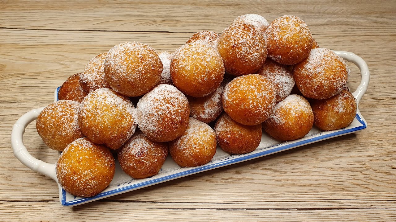 En sekoita taikinaa, vaan vain yhdistän ainekset. Nämä herkulliset donitsit valmistuvat todella nopeasti.