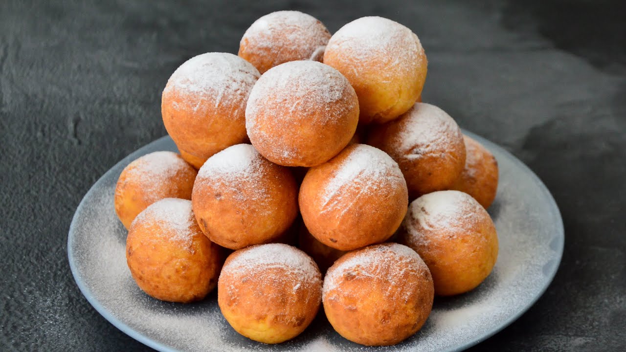 En sekoita taikinaa, vaan vain yhdistän ainekset. Nämä herkulliset donitsit valmistuvat todella nopeasti.