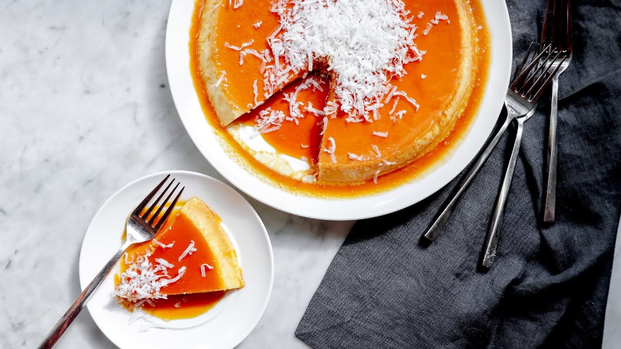 Hyödyllinen flan – herkullinen sokeriton jälkiruoka, jossa on kaksi erilaista tekstuuria.