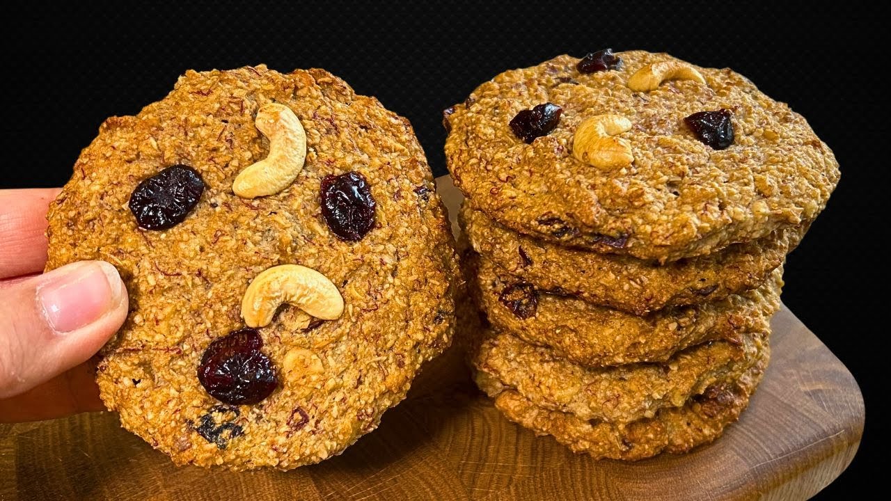 Syön näitä kaurakeksejä aamiaiseksi voileipien sijaan. Ne valmistuvat muutamassa minuutissa.