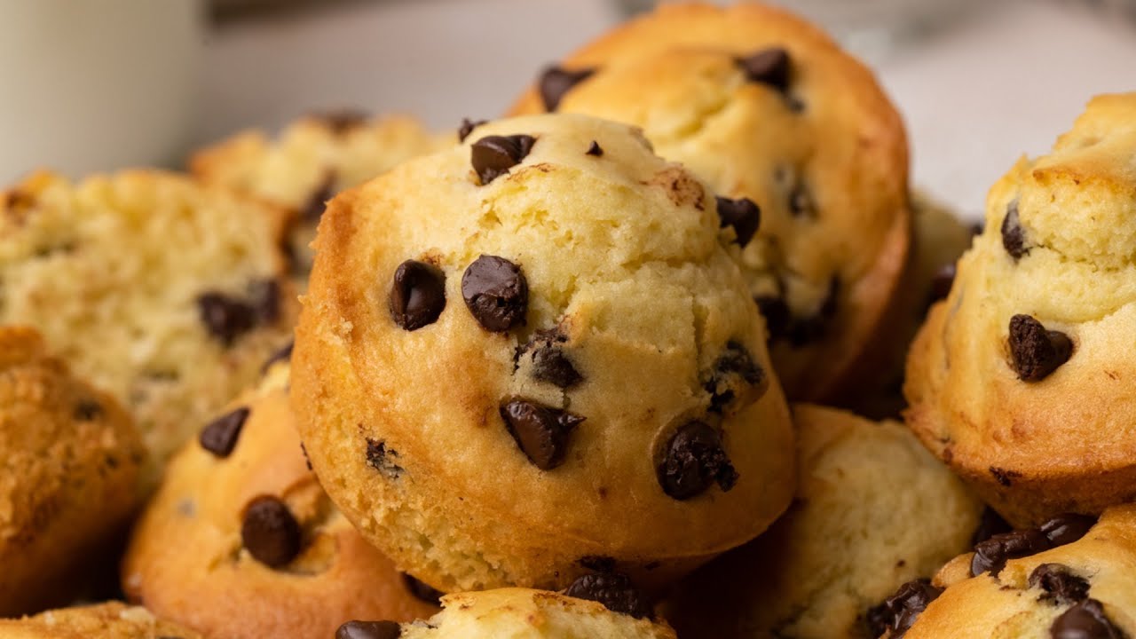 Tällä juustolla ja muutamalla lisäaineella saan aikaan parhaat kotitekoiset muffinit. Ne valmistuvat nopeasti ja ovat erittäin maukkaita.