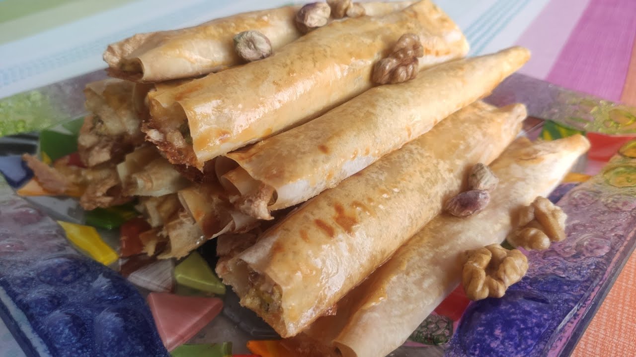 Filo-leivonnaisten ystäville: yksinkertainen ja rapea jälkiruoka, joka valloittaa sydämesi.