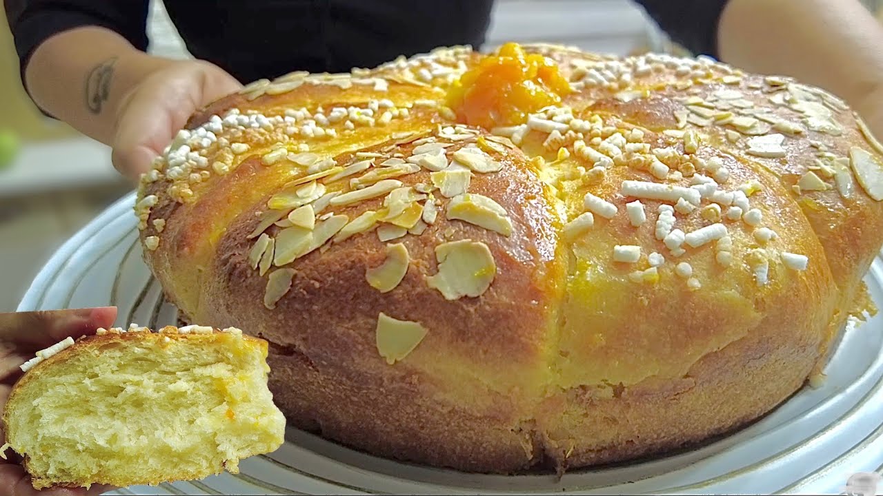 Kuinka valmistaa pehmeä, ilmava rengasmainen brioche, joka sopii täydellisesti mihin tahansa juhlaan.