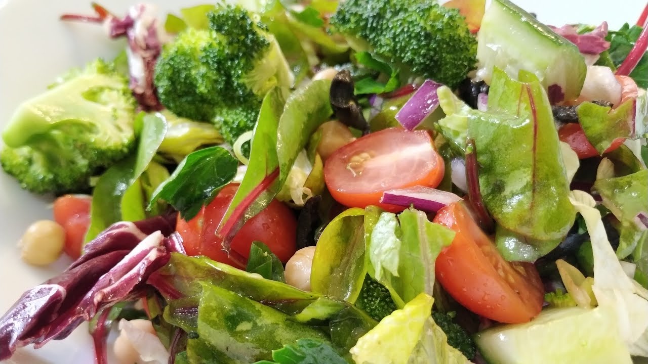 Nopea ja helppo resepti välimeren salaatille