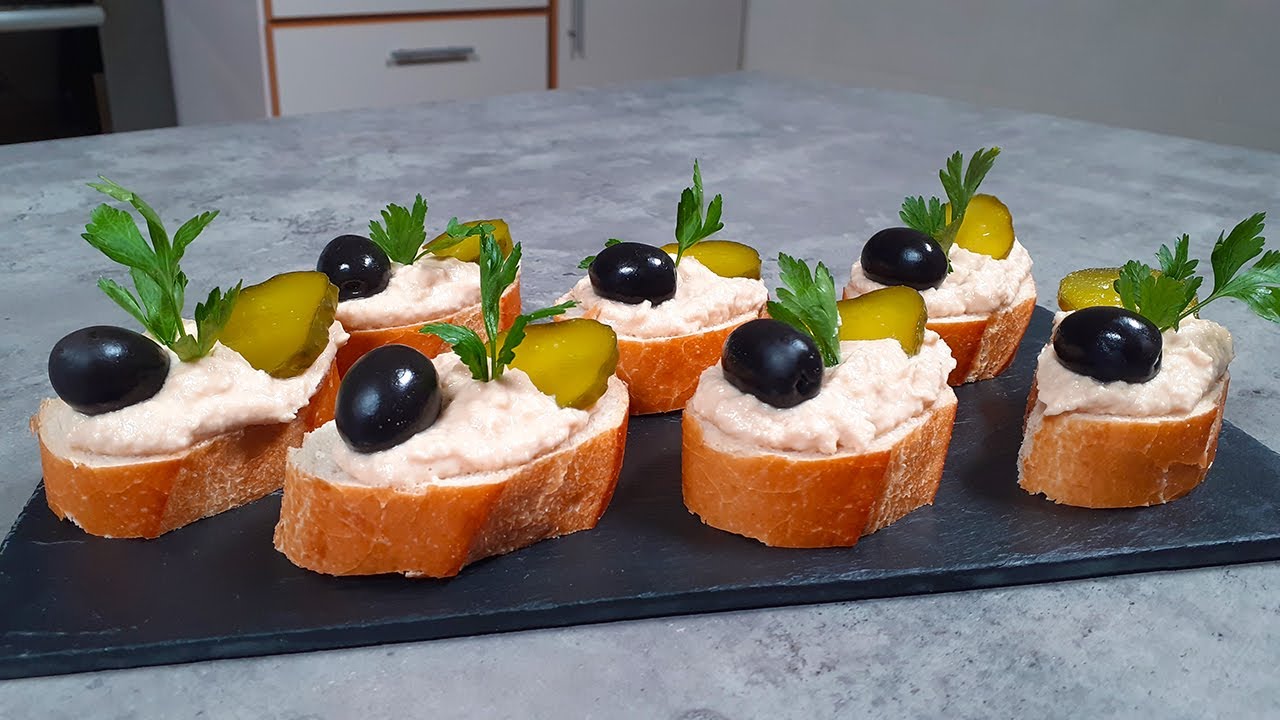 Kuinka valmistaa kotitekoista tonnikalapastetta – täydellinen resepti voileipiin tai alkupalaksi.