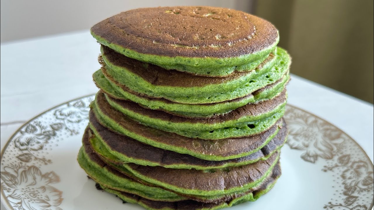 Pinaatti-juustopannukakut ovat ruokalaji, jonka avulla voit syödä vihanneksia tietämättäsi.