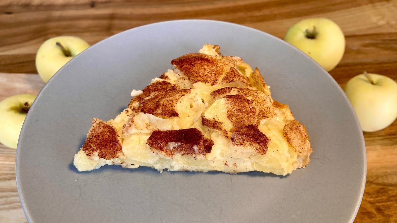 Erittäin helppo omenaricottapiirakka kostealla keksillä.