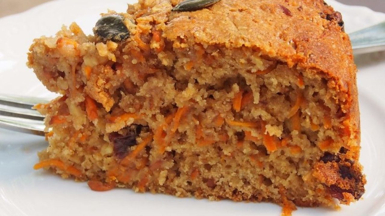 Porkkanapudding: terveellinen ja gluteeniton resepti kotiruokailuun.