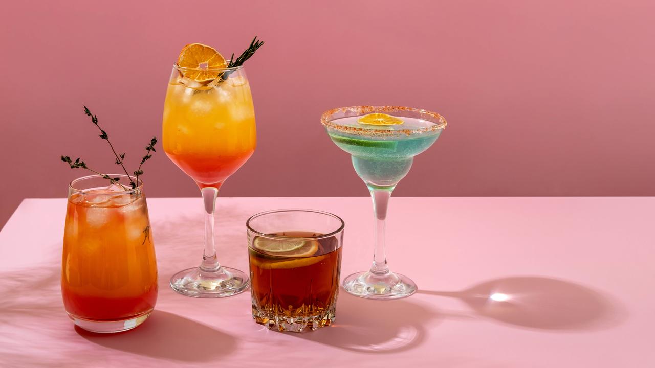 Valmistakaa kolme herkullista luonnollista mehua virkistykseksi.