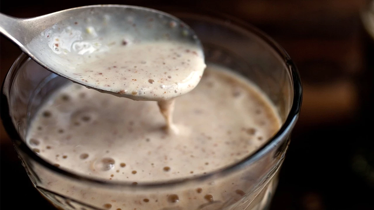 10 ideaa erittäin terveelliseen ja ravinteikkaaseen aamiaiseen ilman leipää